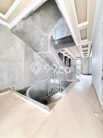 Rumah Elit LB 1100m2 Siap Pakai Desain Elegan di Pejaten, Jakarta Selatan Rumah Elit LB 1100m2 Siap Pakai Desain Elegan di Pejaten, Jakarta Selatan
