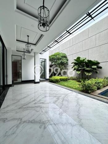 Ready to Use! Premium House LT 808m2 Desain Modern di Pondok Indah Ready to Use! Premium House LT 808m2 Desain Modern di Pondok Indah