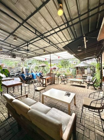 Rumah Elit LB 306m2 Siap Pakai Desain Elegan di Pondok Pinang, Jakarta Selatan Rumah Elit LB 306m2 Siap Pakai Desain Elegan di Pondok Pinang, Jakarta Selatan
