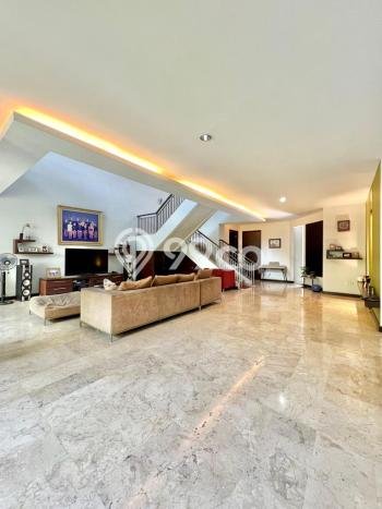 Rumah Elit Modern Siap Huni di Pondok Indah Jakarta Selatan Rumah Elit Modern Siap Huni di Pondok Indah Jakarta Selatan