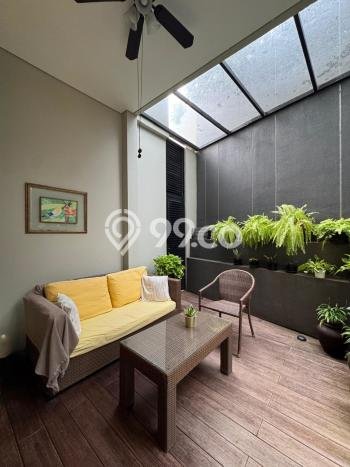 Rumah Luxury Modern Tanpa Renovasi di Ampera Jakarta Selatan Rumah Luxury Modern Tanpa Renovasi di Ampera Jakarta Selatan