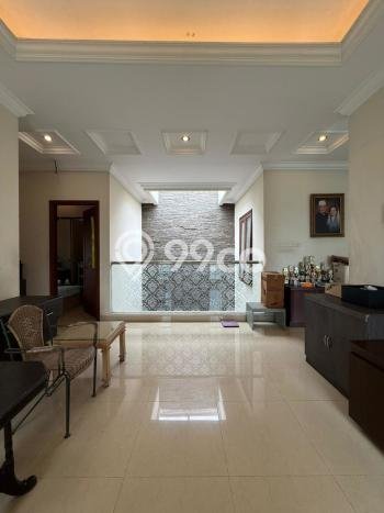 Rumah Elit LB 300m2 Siap Pakai Desain Elegan di Veteran, Jakarta Selatan Rumah Elit LB 300m2 Siap Pakai Desain Elegan di Veteran, Jakarta Selatan