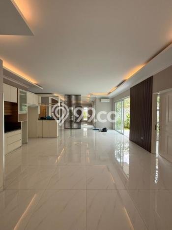 Rumah Mewah LB 300m2 Siap Pakai Desain Elegan di Lebak Bulus, Jakarta Selatan Rumah Mewah LB 300m2 Siap Pakai Desain Elegan di Lebak Bulus, Jakarta Selatan