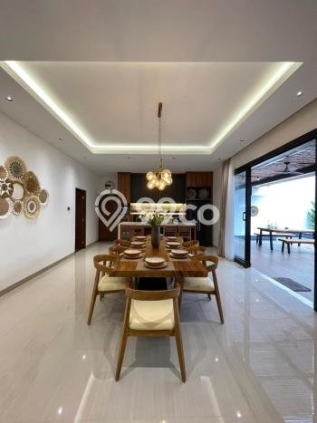 Dijual Rumah Premium dengan Fasilitas Sekitar Komplit di Cinere, Depok Dijual Rumah Premium dengan Fasilitas Sekitar Komplit di Cinere, Depok
