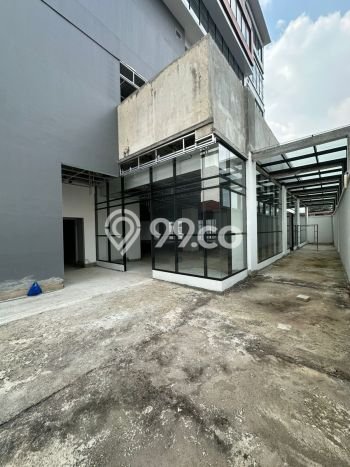 Kantor Dijual Lokasi Emas di Jatinegara Luas 3060m2 Kantor Dijual Lokasi Emas di Jatinegara Luas 3060m2