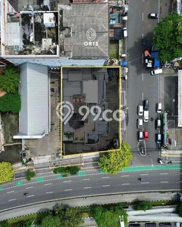 Area Ramai! Komersial Dijual di Matraman untuk Bisnis Luas Bangunan 547m2 Area Ramai! Komersial Dijual di Matraman untuk Bisnis Luas Bangunan 547m2