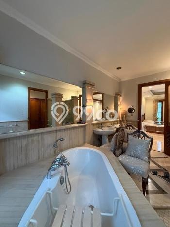 Dijual Rumah Luas Megah Dengan View Eksklusif di Pondok Indah, Jakarta Selatan Dijual Rumah Luas Megah Dengan View Eksklusif di Pondok Indah, Jakarta Selatan