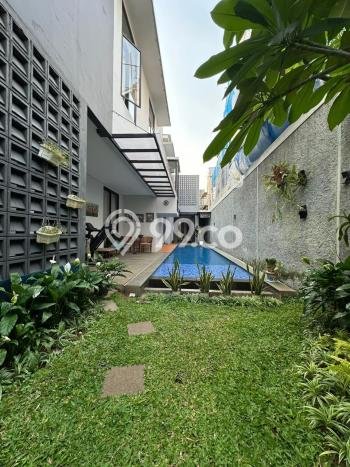 Siap Huni Rumah Mewah 5 Kamar di Cilandak Dekat ke Mana Pun Siap Huni Rumah Mewah 5 Kamar di Cilandak Dekat ke Mana Pun