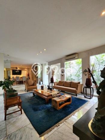 Rumah Elit LB 409m2 Siap Huni Desain Elegan di Permata Hijau, Jakarta Selatan Rumah Elit LB 409m2 Siap Huni Desain Elegan di Permata Hijau, Jakarta Selatan