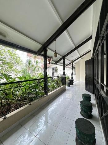 Dijual Rumah Luas Megah Dengan View Cantik di Permata Hijau, Jakarta Selatan Dijual Rumah Luas Megah Dengan View Cantik di Permata Hijau, Jakarta Selatan