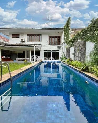 Dijual Rumah Premium dengan Fasilitas Sekitar Lengkap di Kebayoran Baru, Jakarta Selatan Dijual Rumah Premium dengan Fasilitas Sekitar Lengkap di Kebayoran Baru, Jakarta Selatan