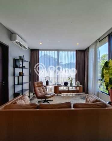 Jual Rumah Luas Megah Dengan View Cantik di Lebak Bulus, Jakarta Selatan Jual Rumah Luas Megah Dengan View Cantik di Lebak Bulus, Jakarta Selatan