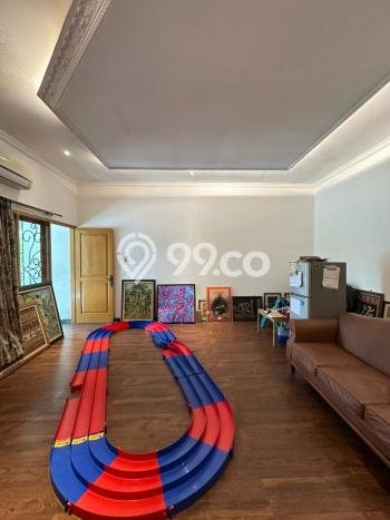 Dijual Rumah Luas Megah Dengan View Cantik di Bendungan Hilir, Jakarta Pusat Dijual Rumah Luas Megah Dengan View Cantik di Bendungan Hilir, Jakarta Pusat