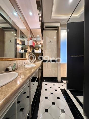 Ready to Use! Luxury House LT 607m2 Desain Modern di Pondok Indah Ready to Use! Luxury House LT 607m2 Desain Modern di Pondok Indah