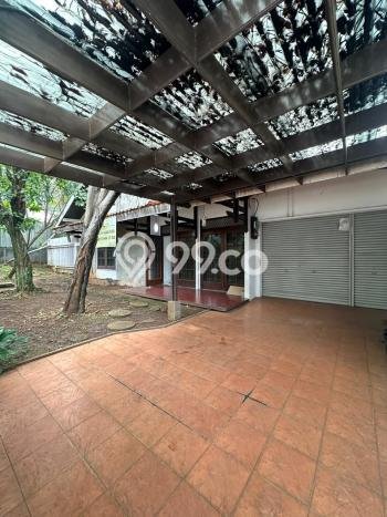 Rumah Elit LB 218m2 Siap Huni Desain Elegan di Cipete, Jakarta Selatan Rumah Elit LB 218m2 Siap Huni Desain Elegan di Cipete, Jakarta Selatan
