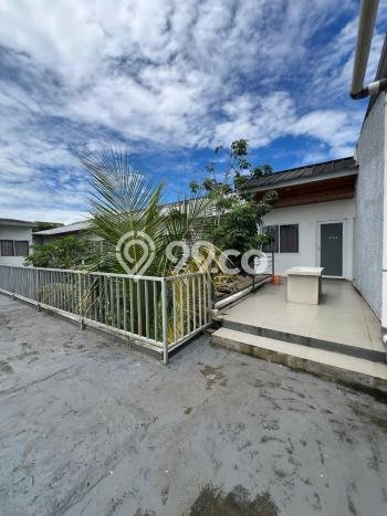 Kost Dijual Lokasi Cisauk, Tangerang, Spesifikasi 98 Kamar Tidur dan Luas 2000m2 Kost Dijual Lokasi Cisauk, Tangerang, Spesifikasi 98 Kamar Tidur dan Luas 2000m2