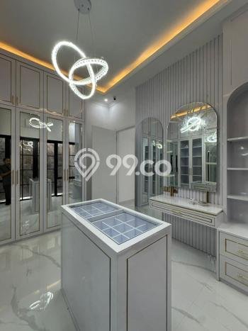 Ready to Use! Luxury House LT 406m2 Desain Elegan di Pondok Indah Ready to Use! Luxury House LT 406m2 Desain Elegan di Pondok Indah