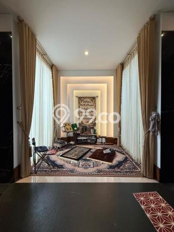 Ready to Use! Luxury House LT 1350m2 Desain Elegan di Cipete Ready to Use! Luxury House LT 1350m2 Desain Elegan di Cipete