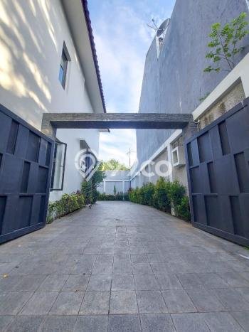 Dijual Rumah Elit Exclusive di Cilandak, Jakarta Selatan Dijual Rumah Elit Exclusive di Cilandak, Jakarta Selatan