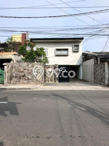 Dijual Rumah Premium dengan Fasilitas Sekitar Lengkap di Kramat Jati, Jakarta Timur Dijual Rumah Premium dengan Fasilitas Sekitar Lengkap di Kramat Jati, Jakarta Timur