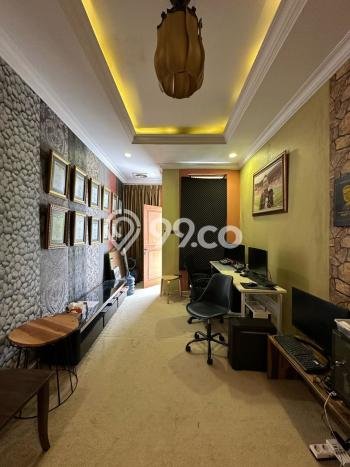 Rumah Elit LB 800m2 Siap Pakai Desain Elegan di Cipete, Jakarta Selatan Rumah Elit LB 800m2 Siap Pakai Desain Elegan di Cipete, Jakarta Selatan