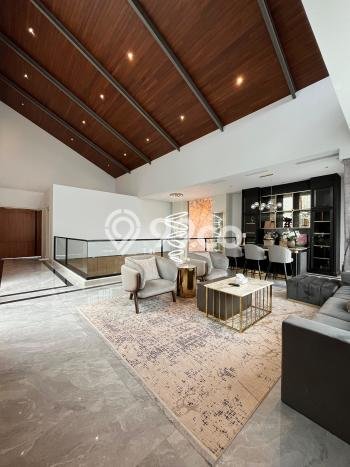 Rumah Luxury Modern Siap Huni di Pondok Indah Jakarta Selatan Rumah Luxury Modern Siap Huni di Pondok Indah Jakarta Selatan