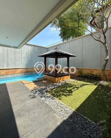 Jual Rumah Mewah Elegan Dengan View Eksklusif di Pejaten, Jakarta Selatan Jual Rumah Mewah Elegan Dengan View Eksklusif di Pejaten, Jakarta Selatan