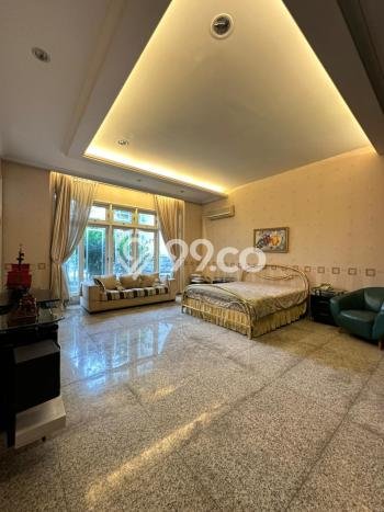 Siap Huni Hunian Elit 6 Kamar di Cinere Dekat ke Mana Saja Siap Huni Hunian Elit 6 Kamar di Cinere Dekat ke Mana Saja
