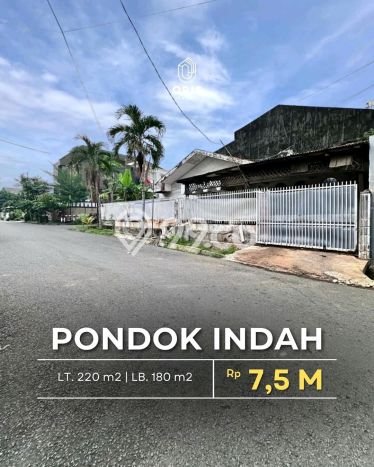 Ready to Use! Luxury House LT 220m2 Desain Modern di Pondok Indah Ready to Use! Luxury House LT 220m2 Desain Modern di Pondok Indah