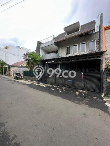 Rumah Luxury Modern Tanpa Renovasi di Radio Dalam Jakarta Selatan Rumah Luxury Modern Tanpa Renovasi di Radio Dalam Jakarta Selatan