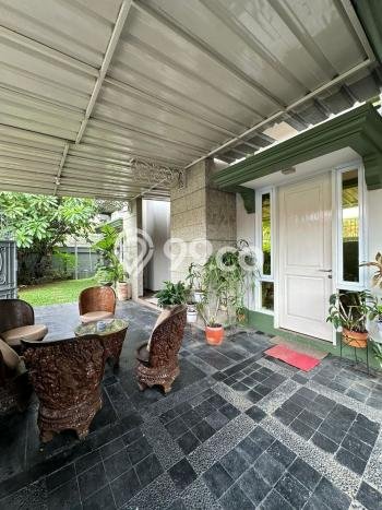 Dijual Rumah Luas Elegan Dengan View Cantik di Veteran, Jakarta Selatan Dijual Rumah Luas Elegan Dengan View Cantik di Veteran, Jakarta Selatan