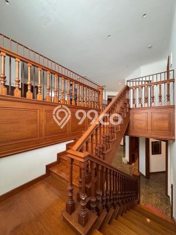 Rumah Elit Modern Siap Huni di Pondok Indah Jakarta Selatan Rumah Elit Modern Siap Huni di Pondok Indah Jakarta Selatan