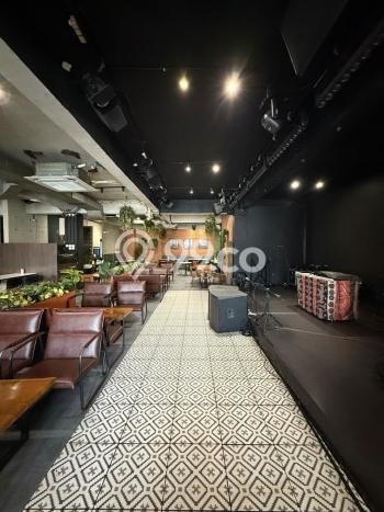 Komersial Strategis Kawasan Tebet, Luas 1100m², Jalan Utama, Area Bisnis Aktif Komersial Strategis Kawasan Tebet, Luas 1100m², Jalan Utama, Area Bisnis Aktif