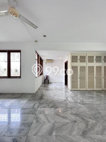 Jual Rumah Mewah Megah Dengan View Cantik di Kemang, Jakarta Selatan Jual Rumah Mewah Megah Dengan View Cantik di Kemang, Jakarta Selatan