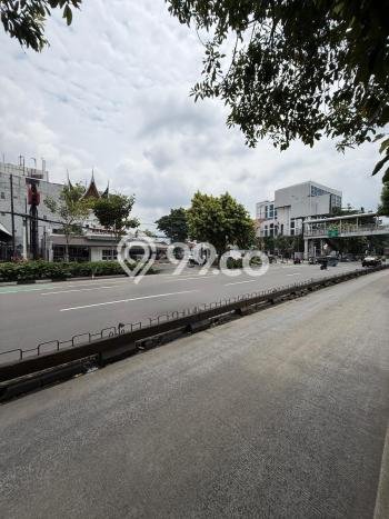 Area Ramai! Komersial Dijual di Matraman untuk Bisnis Luas Bangunan 547m2 Area Ramai! Komersial Dijual di Matraman untuk Bisnis Luas Bangunan 547m2