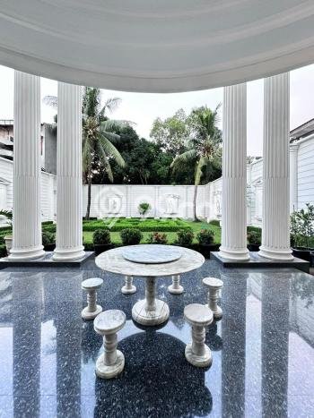 Dijual Rumah Premium dengan Fasilitas Sekitar Lengkap di Menteng, Jakarta Pusat Dijual Rumah Premium dengan Fasilitas Sekitar Lengkap di Menteng, Jakarta Pusat