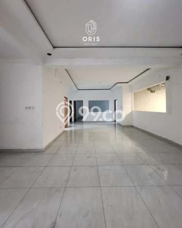 For Sale! Luxury House LT 348m2 Desain Modern di Radio Dalam For Sale! Luxury House LT 348m2 Desain Modern di Radio Dalam