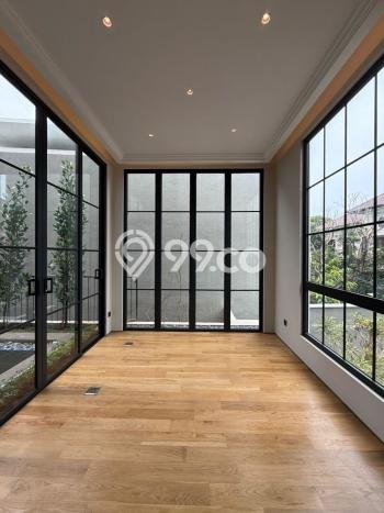 Hunian Mewah LB 810m2 Siap Huni Desain Elegan di Senopati, Jakarta Selatan Hunian Mewah LB 810m2 Siap Huni Desain Elegan di Senopati, Jakarta Selatan