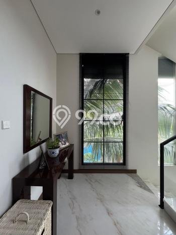 Rumah Luxury Modern Tanpa Renovasi di Ampera Jakarta Selatan Rumah Luxury Modern Tanpa Renovasi di Ampera Jakarta Selatan