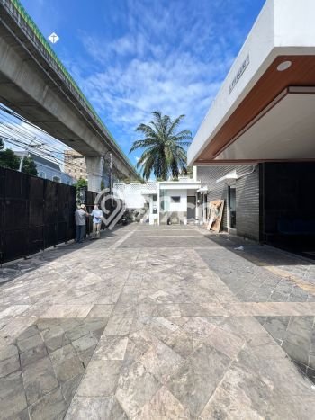 Komersial Dijual di Kebayoran Baru LT 620m2, LB 520m2 untuk Investasi Komersial Dijual di Kebayoran Baru LT 620m2, LB 520m2 untuk Investasi