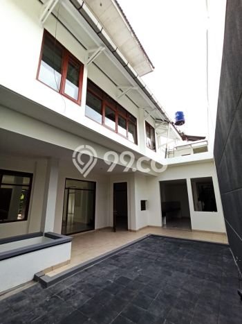 Dijual Rumah Luas Elegan Dengan View Cantik di Setra Murni, Bandung Dijual Rumah Luas Elegan Dengan View Cantik di Setra Murni, Bandung
