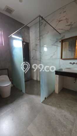 Rumah Luxury Modern Tanpa Renovasi di Gatot Subroto Bandung Rumah Luxury Modern Tanpa Renovasi di Gatot Subroto Bandung