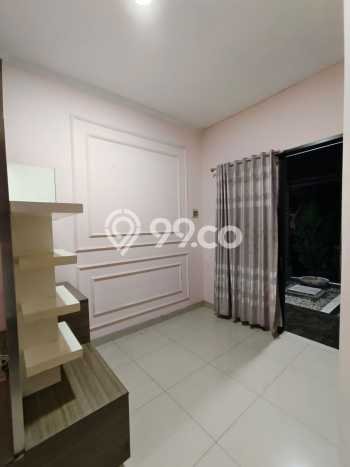 Disewakan! Rumah 3 Kamar Tidur &
3 Kamar Mandi di Singgasana, Bandung Disewakan! Rumah 3 Kamar Tidur &
3 Kamar Mandi di Singgasana, Bandung