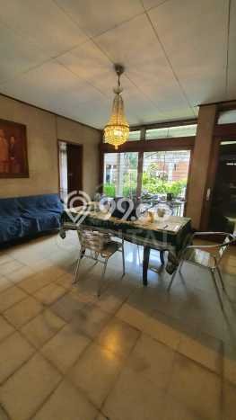 Rumah Elit Modern Tanpa Renovasi di Riau Bandung Rumah Elit Modern Tanpa Renovasi di Riau Bandung