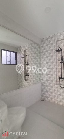 Rumah Mewah dengan Luas Tanah 203m² di Lingkungan Asri Setra Sari, Bandung Rumah Mewah dengan Luas Tanah 203m² di Lingkungan Asri Setra Sari, Bandung