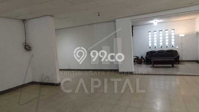 Disewakan Gudang di Pusat Kota Bandung Ramai Strategis Disewakan Gudang di Pusat Kota Bandung Ramai Strategis
