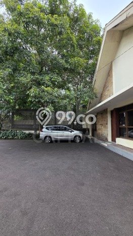 Hunian Kondisi Baik Disewakan di Bandung Kota, Bandung LT 500m2, LB 300m2 Hunian Kondisi Baik Disewakan di Bandung Kota, Bandung LT 500m2, LB 300m2