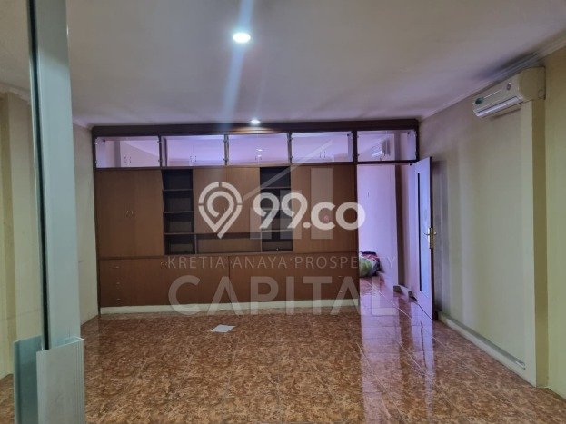 Ruko Dijual di Prime Area Bandung Luas 250m2 Ruko Dijual di Prime Area Bandung Luas 250m2