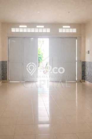 Ruko Dijual di Bandung LT 129m2 & LB 100m2 Lokasi Terbaik! Ruko Dijual di Bandung LT 129m2 & LB 100m2 Lokasi Terbaik!