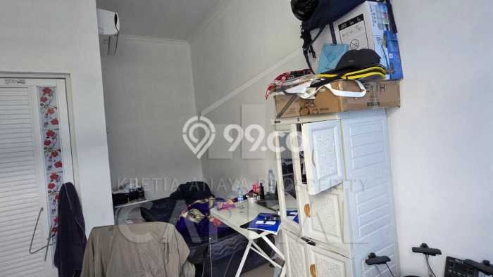 Rumah Kost untuk Dijual di Jatinangor dengan 12 KT, 12 KM, Luas 240m2 Rumah Kost untuk Dijual di Jatinangor dengan 12 KT, 12 KM, Luas 240m2